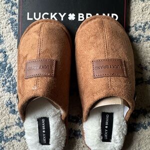 Kids Lucky Brand Black and Brown Textured Slippers